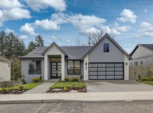 1864 SW Dickinson Ln, Portland, OR