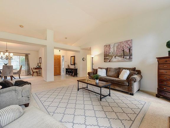 5th image of 10250 Cavalletti Dr