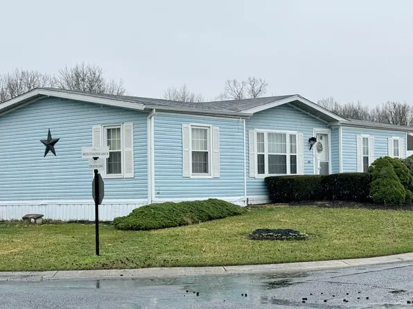 581 Miles Standish Dr, Buena, NJ 08310