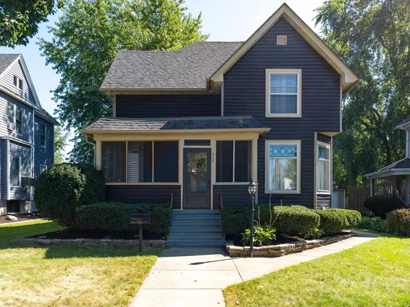 810 Warren Ave, Belvidere, IL 61008