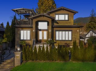 512 W 23rd St, North Vancouver, BC V7M 2B9