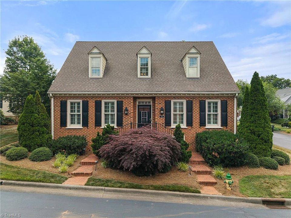 1st image of 138 Westhaven Cir