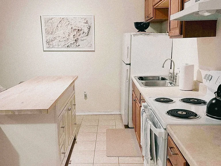 23 Pearl St #4 — Photo 11