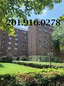 37 Duncan Ave, Jersey City, NJ, 07304