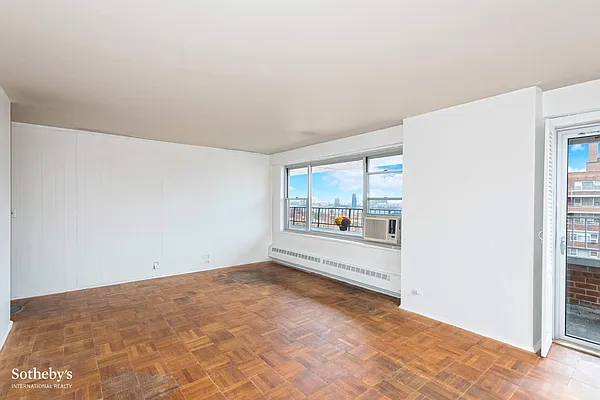 Sold by Sotheby's International Realty | media 13