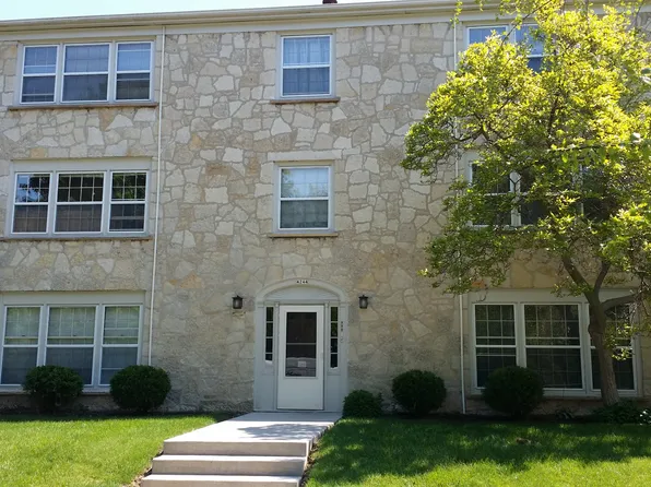 4244 N Wilson Dr, Shorewood, WI 53211