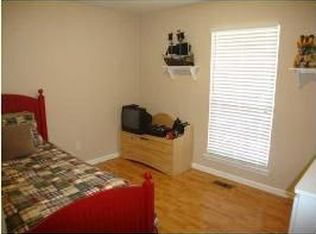 7509 Sutton Rd, Ooltewah, TN 37363