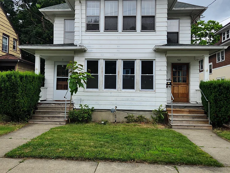 5 Brintnall Pl #2 — Photo 1