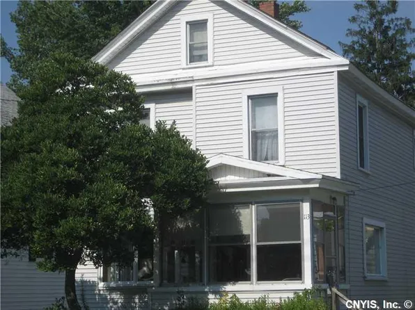 113 W 1st St S, Fulton, NY 13069
