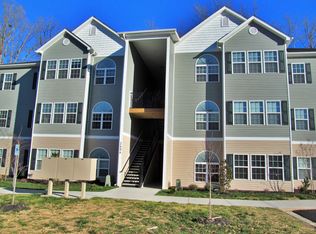 2606 Pennoak Way #D, Greensboro, NC 27407