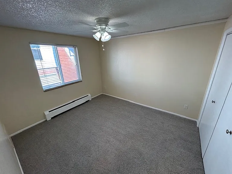 Spartan Court Apartments — Photo 13