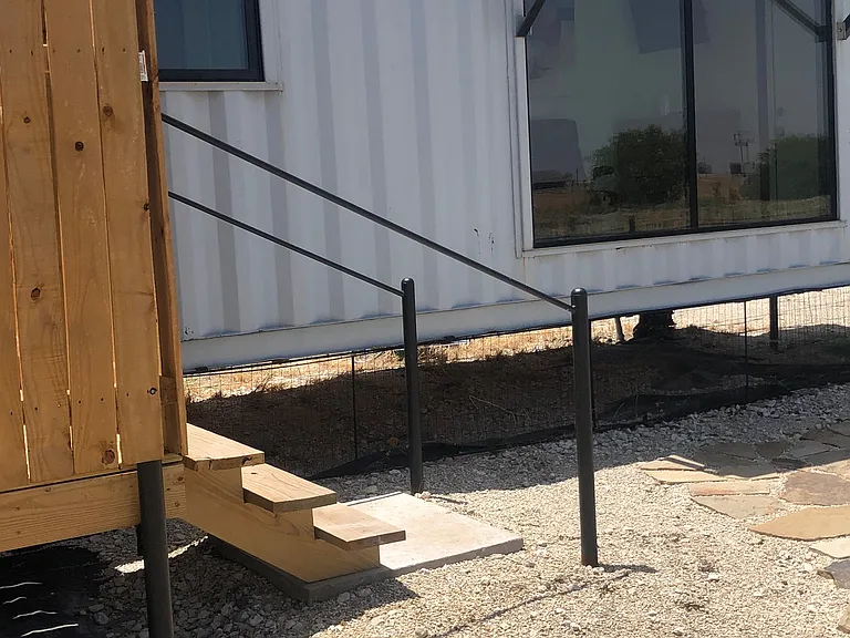 6547 S Interstate Highway 35 — Photo 12