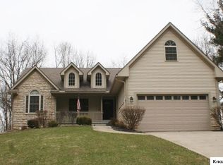 630 Kingsview Dr, Howard, OH 43028