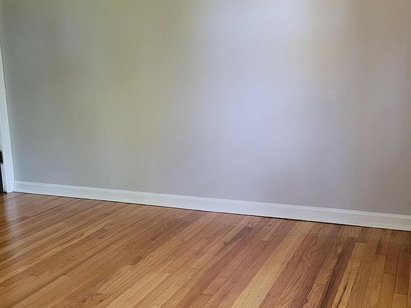 4th image of 4958 N Hoyne Ave APT 3