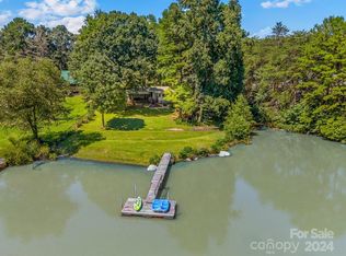 6819 Navajo Trl, Sherrills Ford, NC 28673