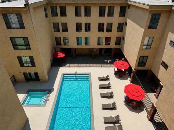 1750 Camino Palmero St APT 542, Los Angeles, CA 90046
