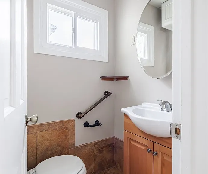 1619 South Ave — Photo 17