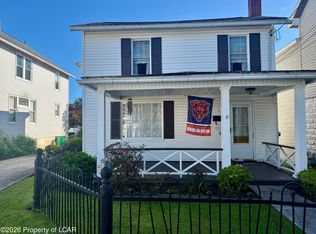 6 Nassau St, West Pittston, PA 18643