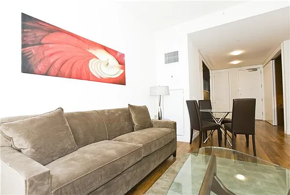 Rented by Platinum Properties | media 62