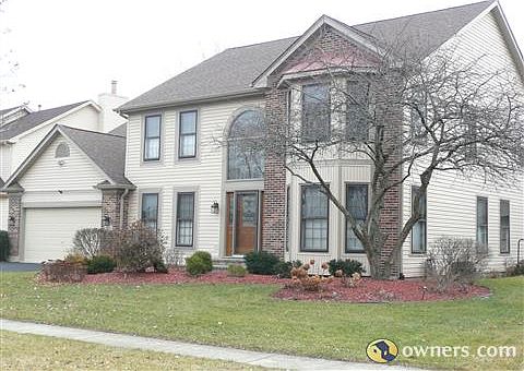 1541 Crowfoot Circle North, Hoffman Estates, IL 61069