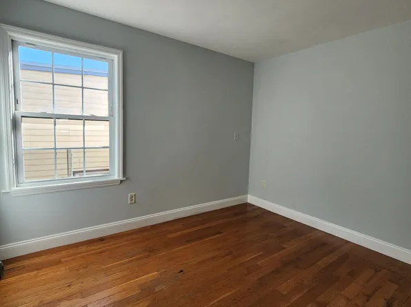 54 Newman Avenue image 20 of 22