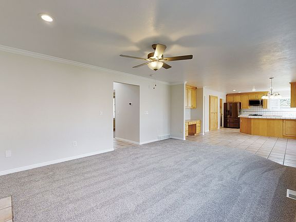 4th image of 9718 S Leatherwood Cir