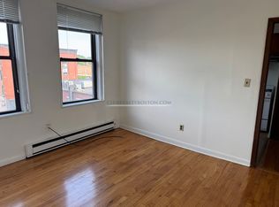 414 Market St APT 12, Brighton, MA 02135