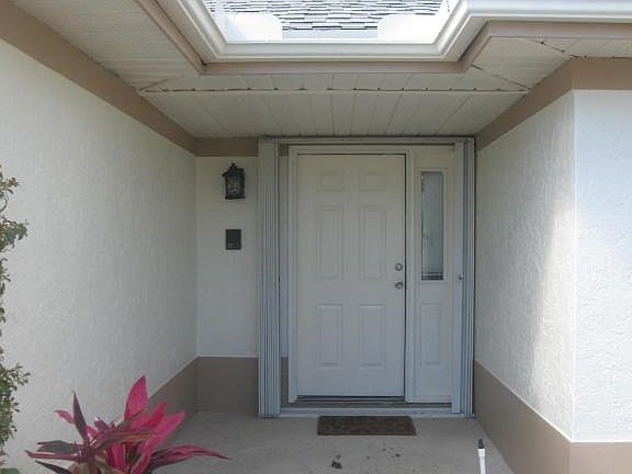 5th image of 6 Heather Trace Dr