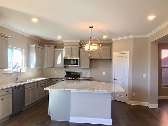 3rd image of 3077 Oxford Dr #418-lot 418