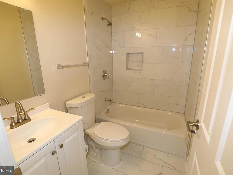 8006 Harbor Pl — Photo 27