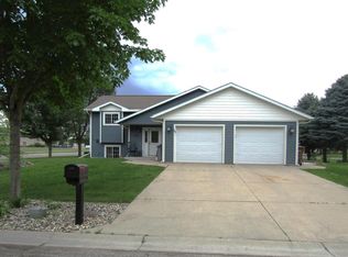 1103 N 15th St, Montevideo, MN 56265