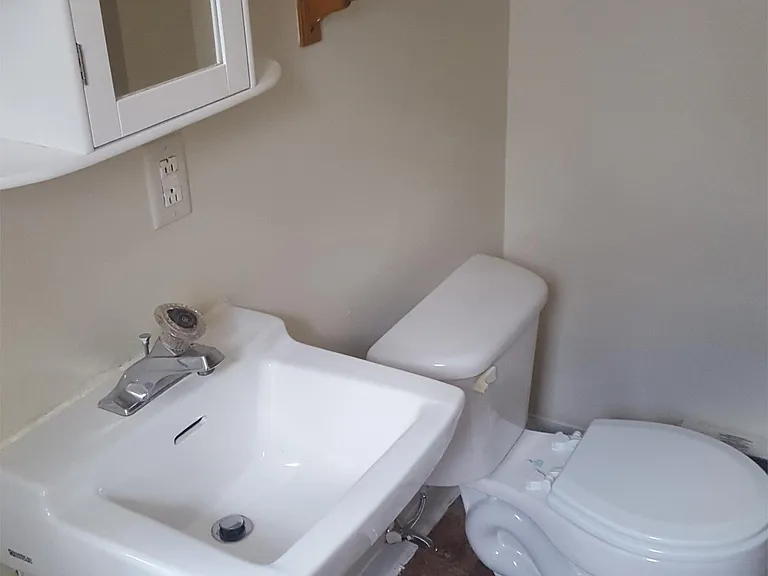 110 W Main St #3 — Photo 7