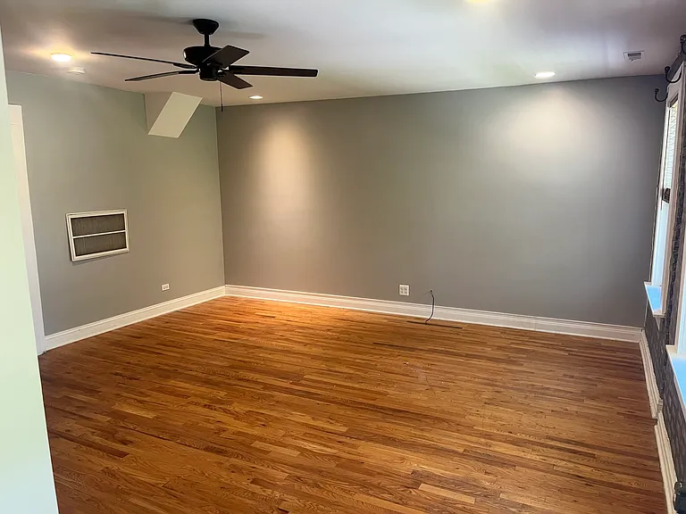 6307 N Fairfield Ave #1 — Photo 6
