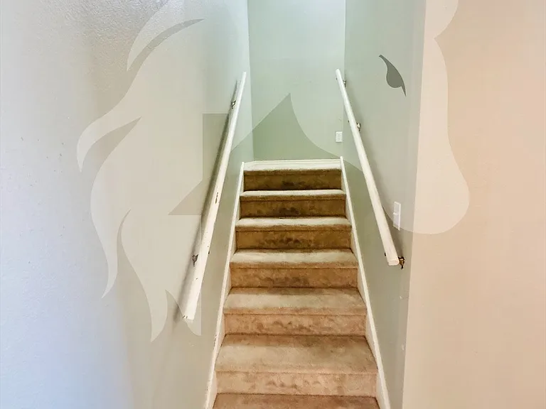 1420 Texas Ave — Photo 9