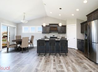 1800 Strauss Ave, Adel, IA 50003