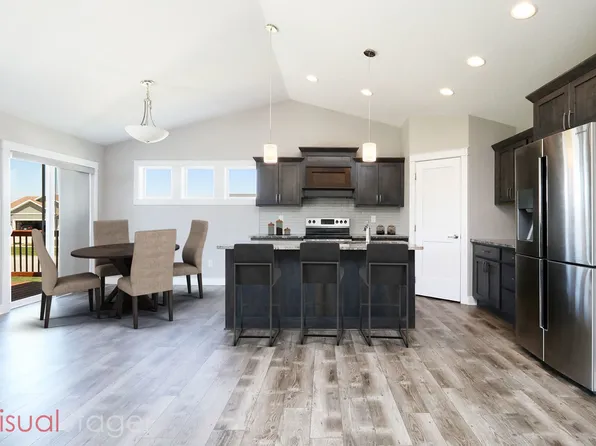 1800 Strauss Ave, Adel, IA 50003