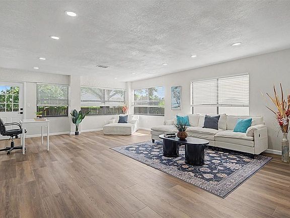 4th image of 2218 BAY BERRY LANE