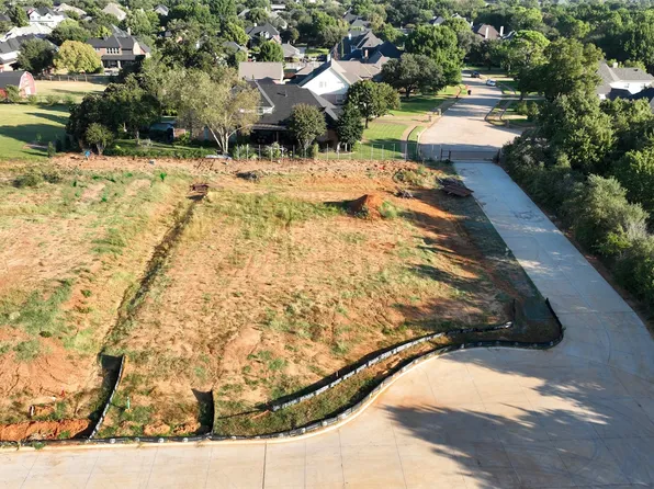 1536 Four Seasons Dr, Colleyville, TX 76034