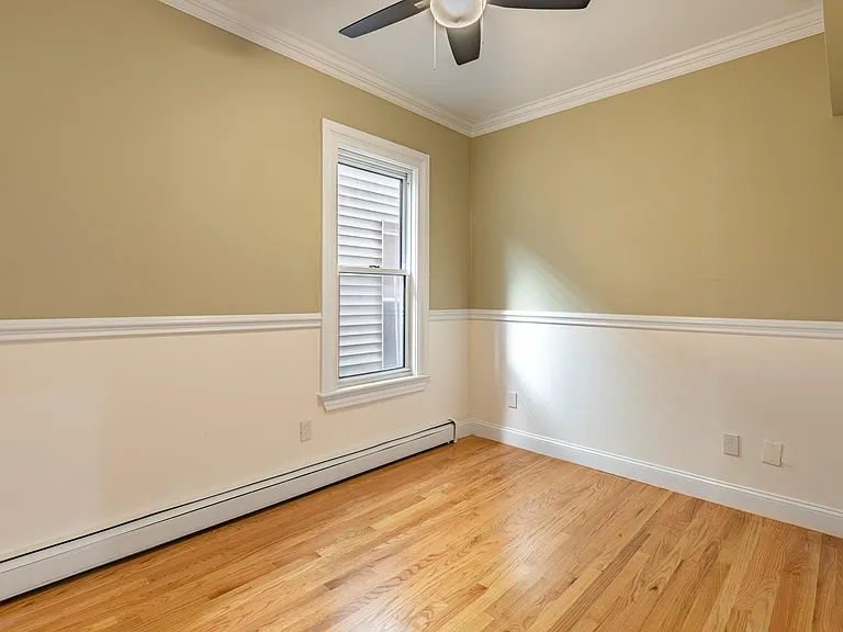 96 Webster St #2 — Photo 18