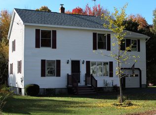 12 Hancock St, Gray, ME 04039