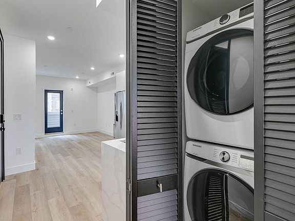 3rd image of 930 N 2nd St Floor 1