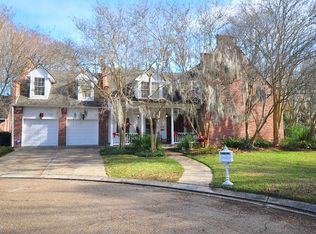 1302 Applewood Rd, Baton Rouge, LA 70808