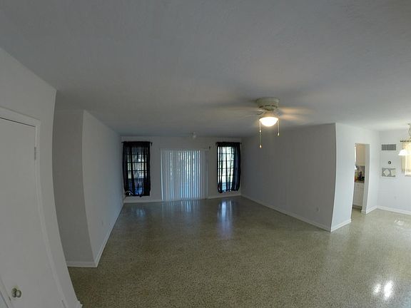 2nd image of 22194 Hernando Ave