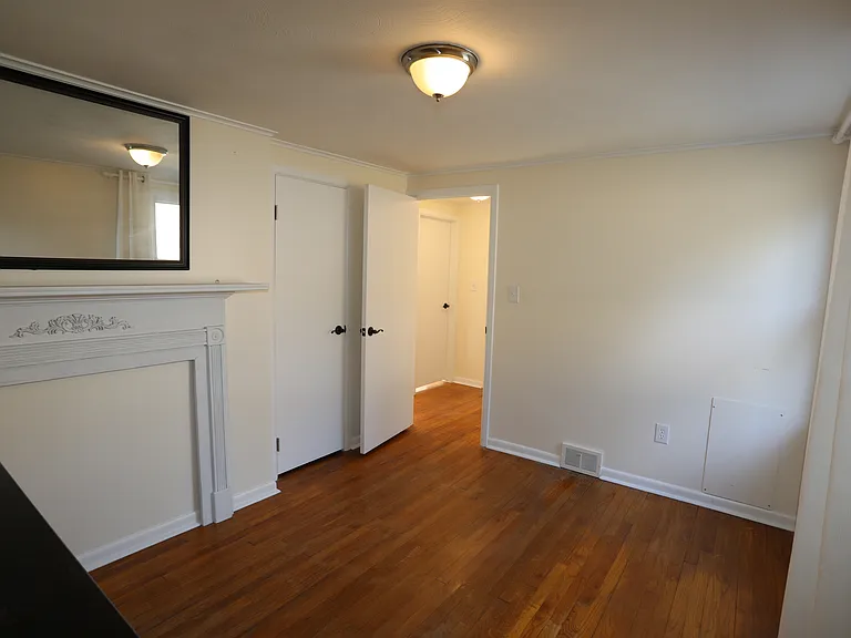 2548 E Lake Rd — Photo 8