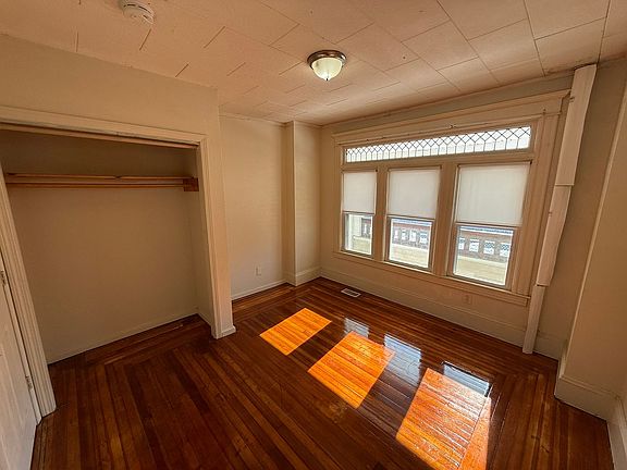 5th image of 242-244 Orange St #1