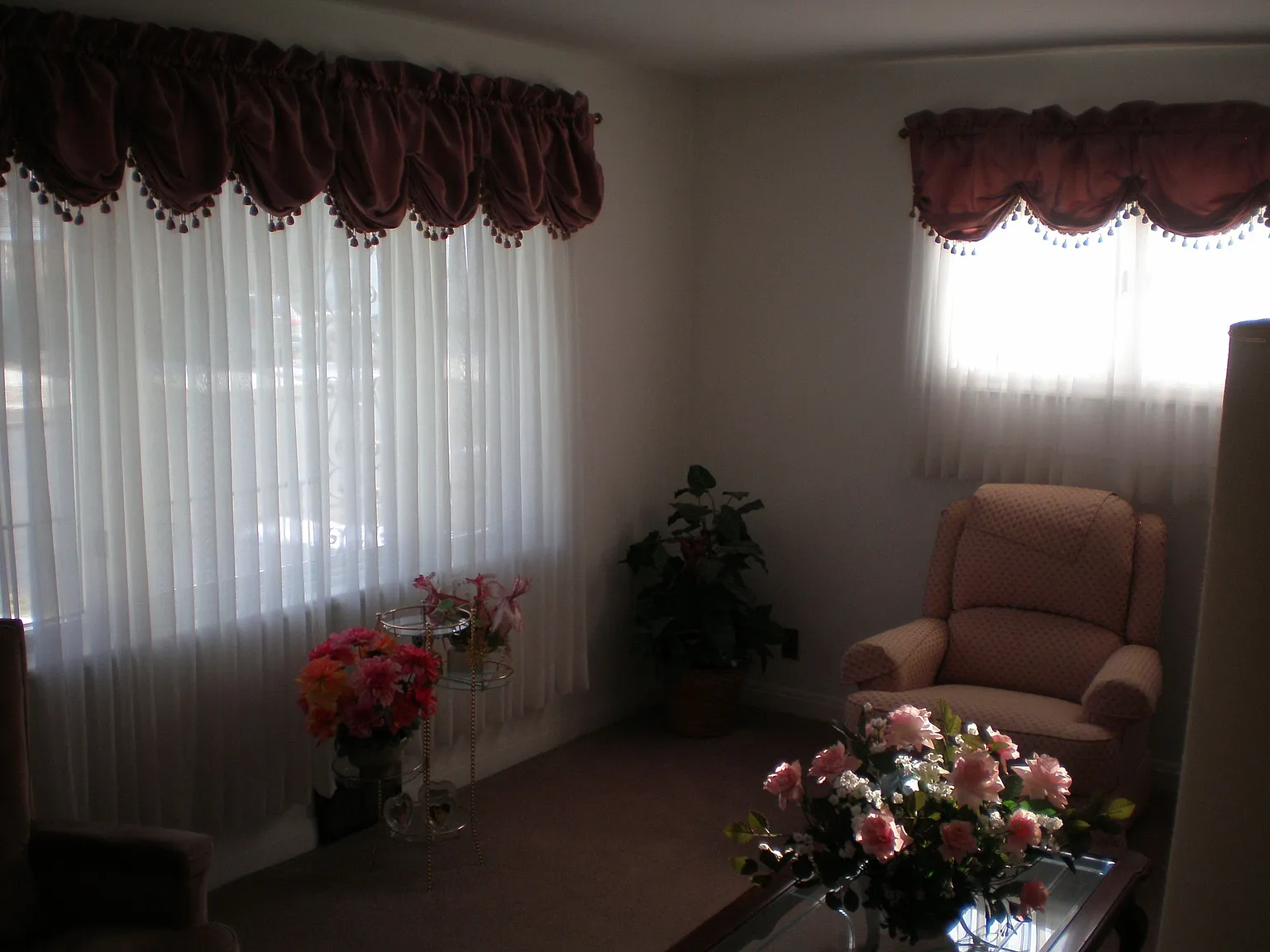 144 Corcoran St photo 1