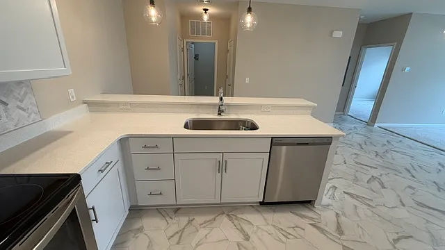 1733 Dromolin St #205 — Photo 10