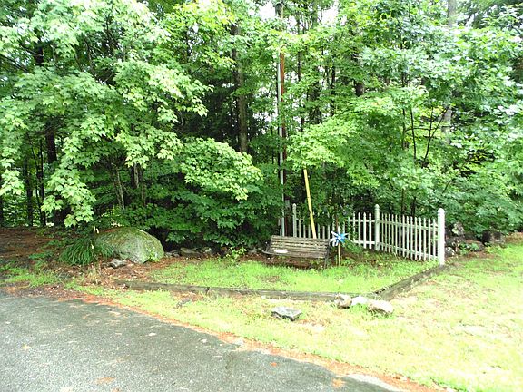 3rd image of 109 Greenfield Road