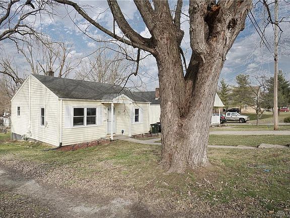 2nd image of 535 Mary Ln