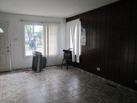 2nd image of 1812 Linden Ave